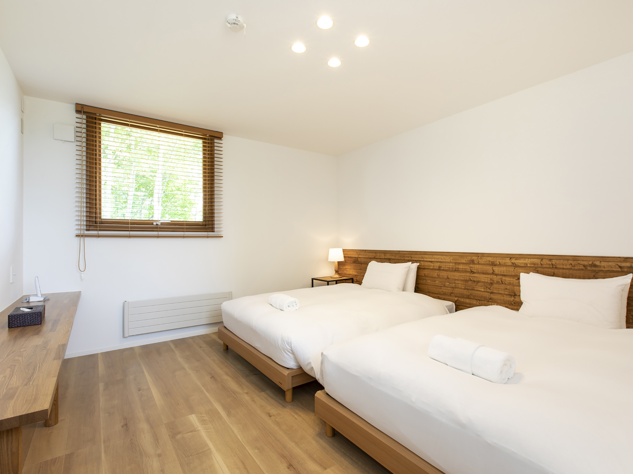 Birchwood Chalet - Guest bedroom design
